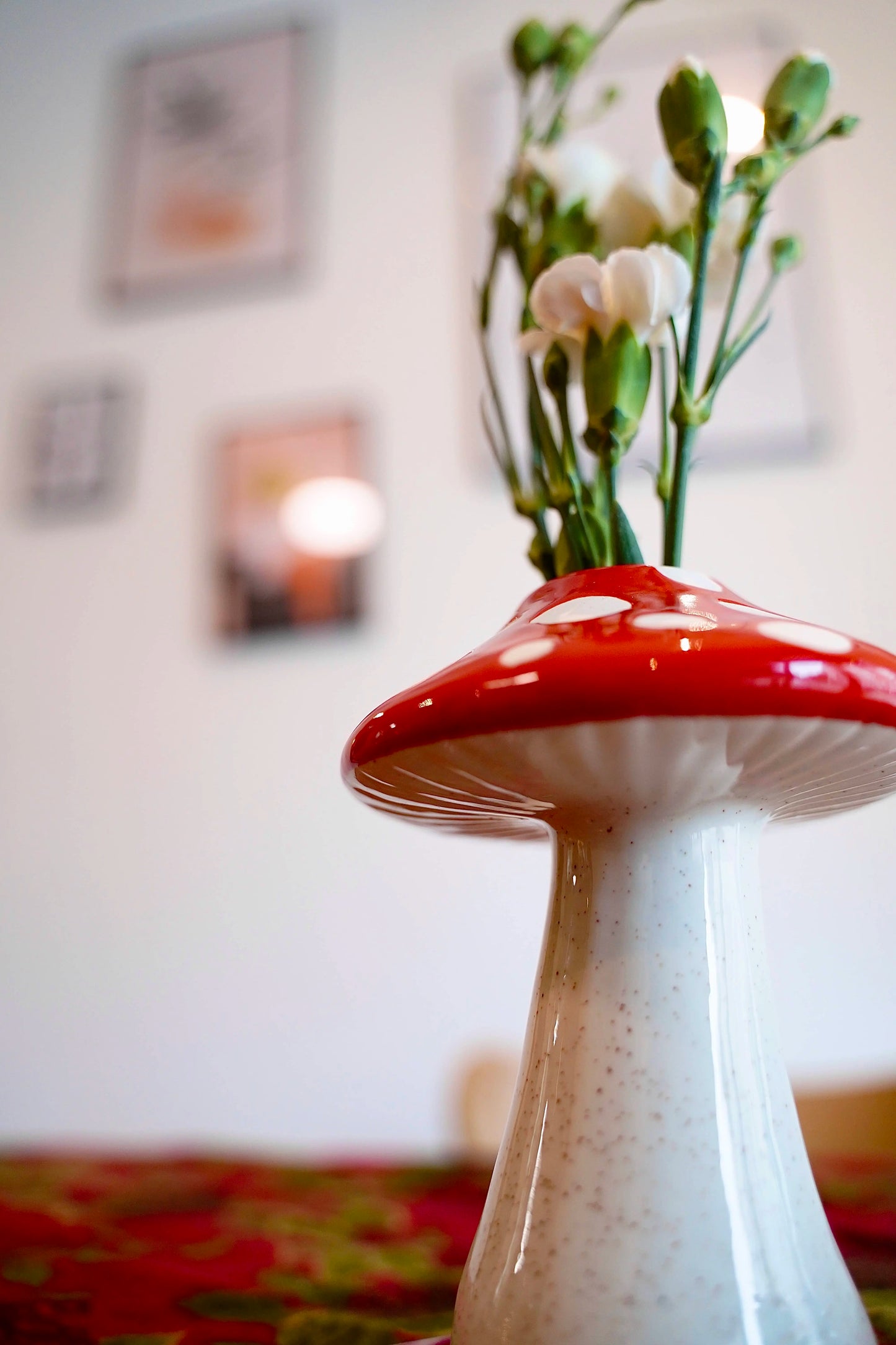 vase a fleurs vase en forme de champignon en céramique rouge et blanc. Vase cadeau et decoration noel. Kipok.