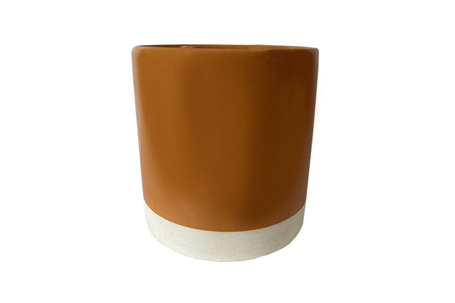 cache-pot de couleur orange en haut et blanc en bas. Pot de fleur émaillé orange. Pot de fleurs non percé utilisation cache pot . Pot de fleur ceramique. cache pot pas cher. Kipok pot soldes. pot de fleur rond. Cache-pot bicolore.